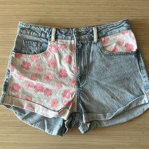 Pacsun Jean Mom Short, Mid Rise, 29